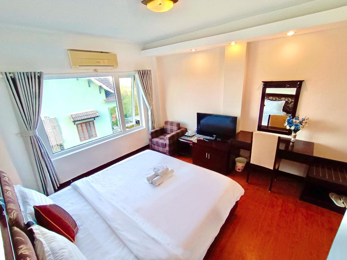 Viet Nam Hotel Хуе Екстериор снимка