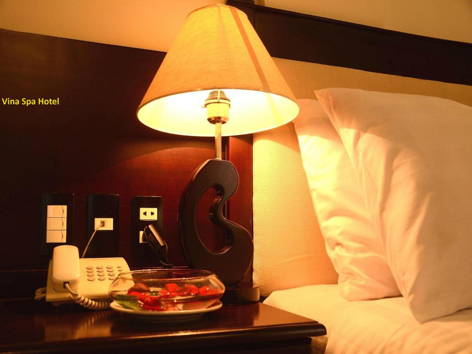 Viet Nam Hotel Хуе Екстериор снимка