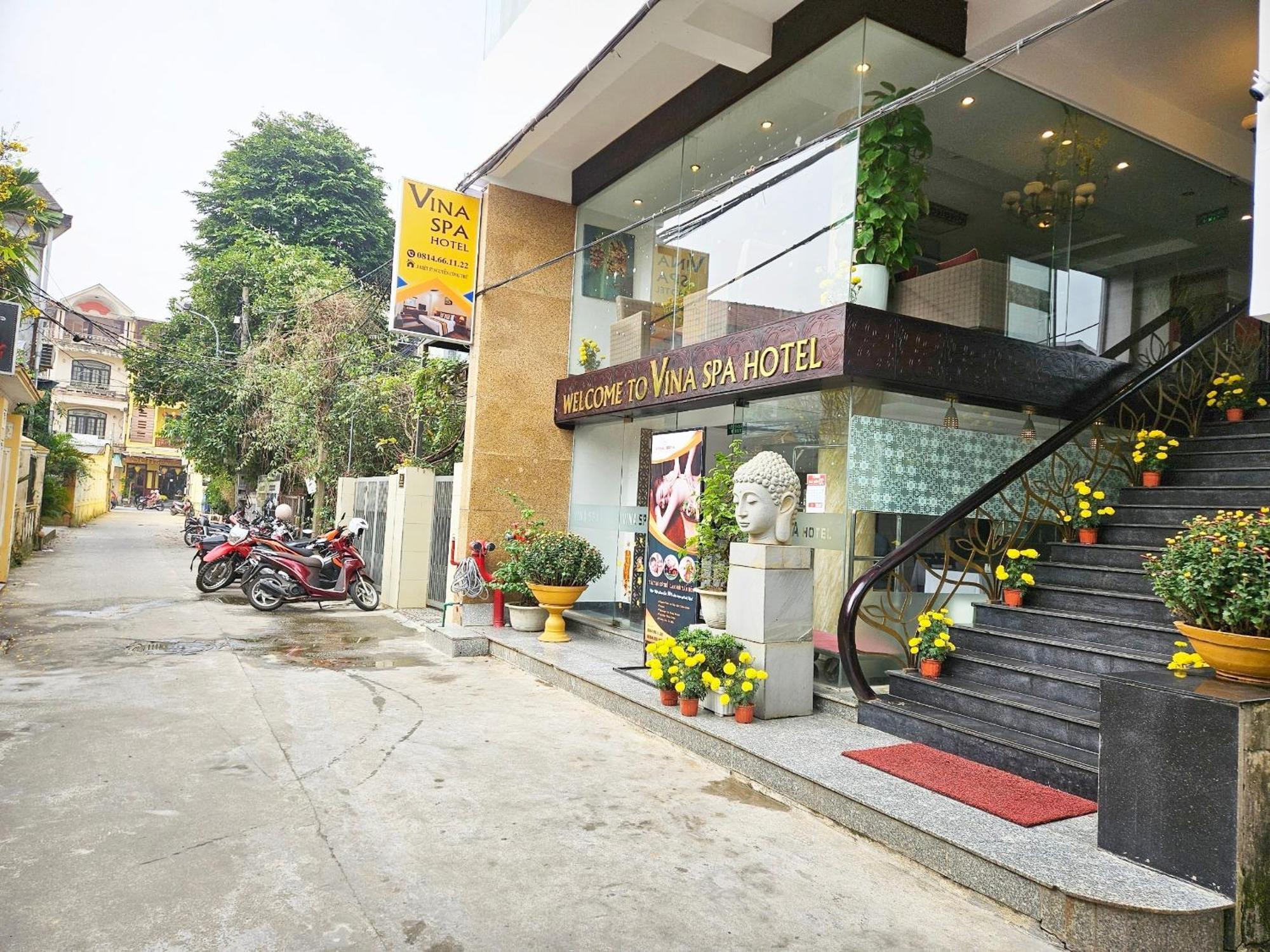 Viet Nam Hotel Хуе Екстериор снимка