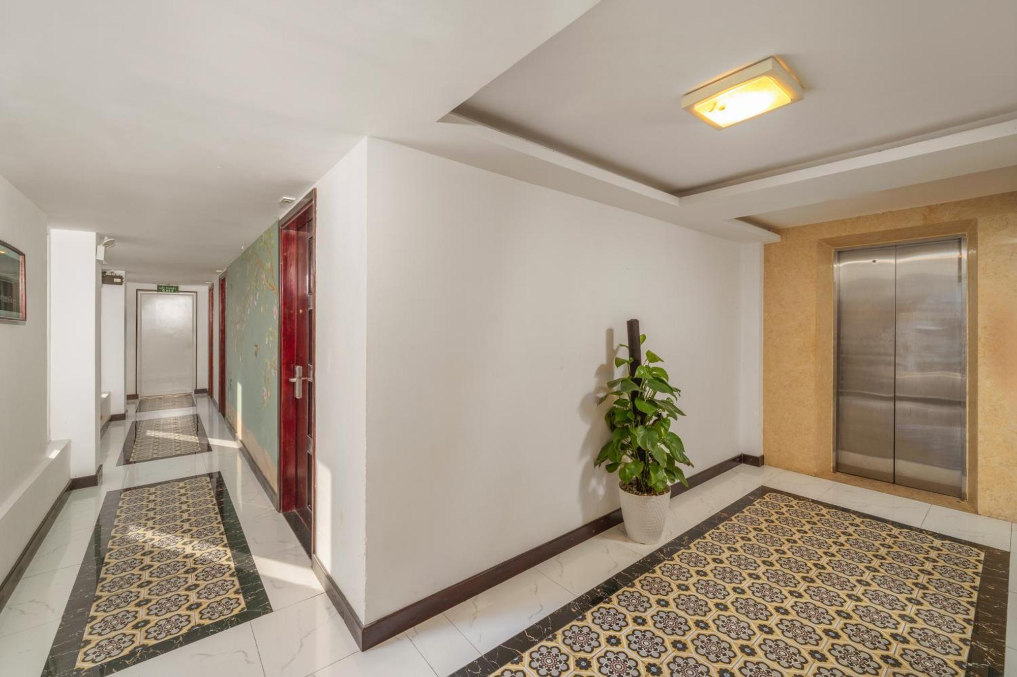 Viet Nam Hotel Хуе Екстериор снимка